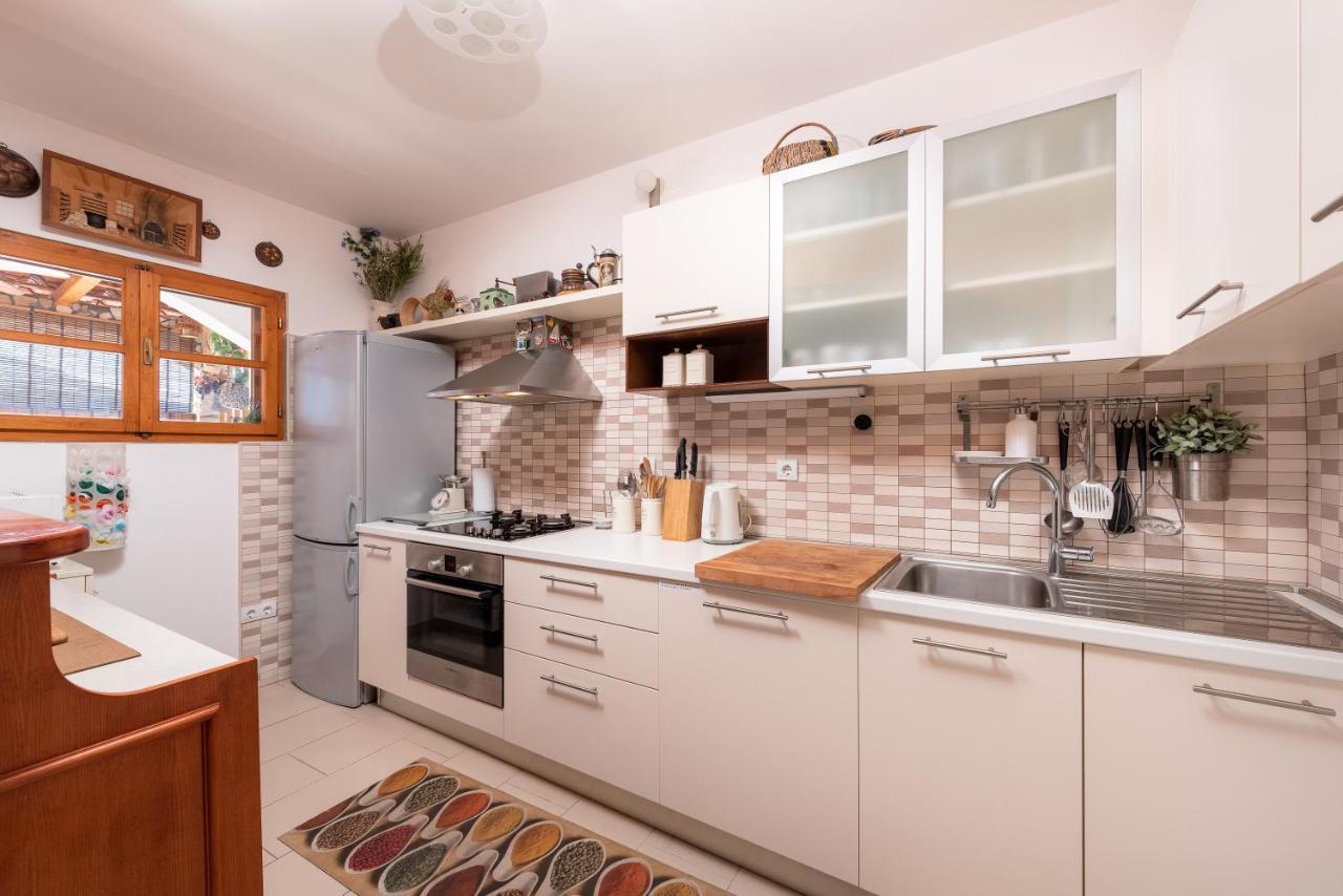 Holiday Home Jelena Zastražišće المظهر الخارجي الصورة