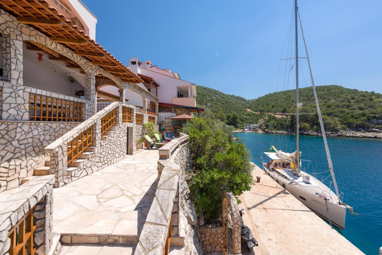Holiday Home Jelena Zastražišće المظهر الخارجي الصورة